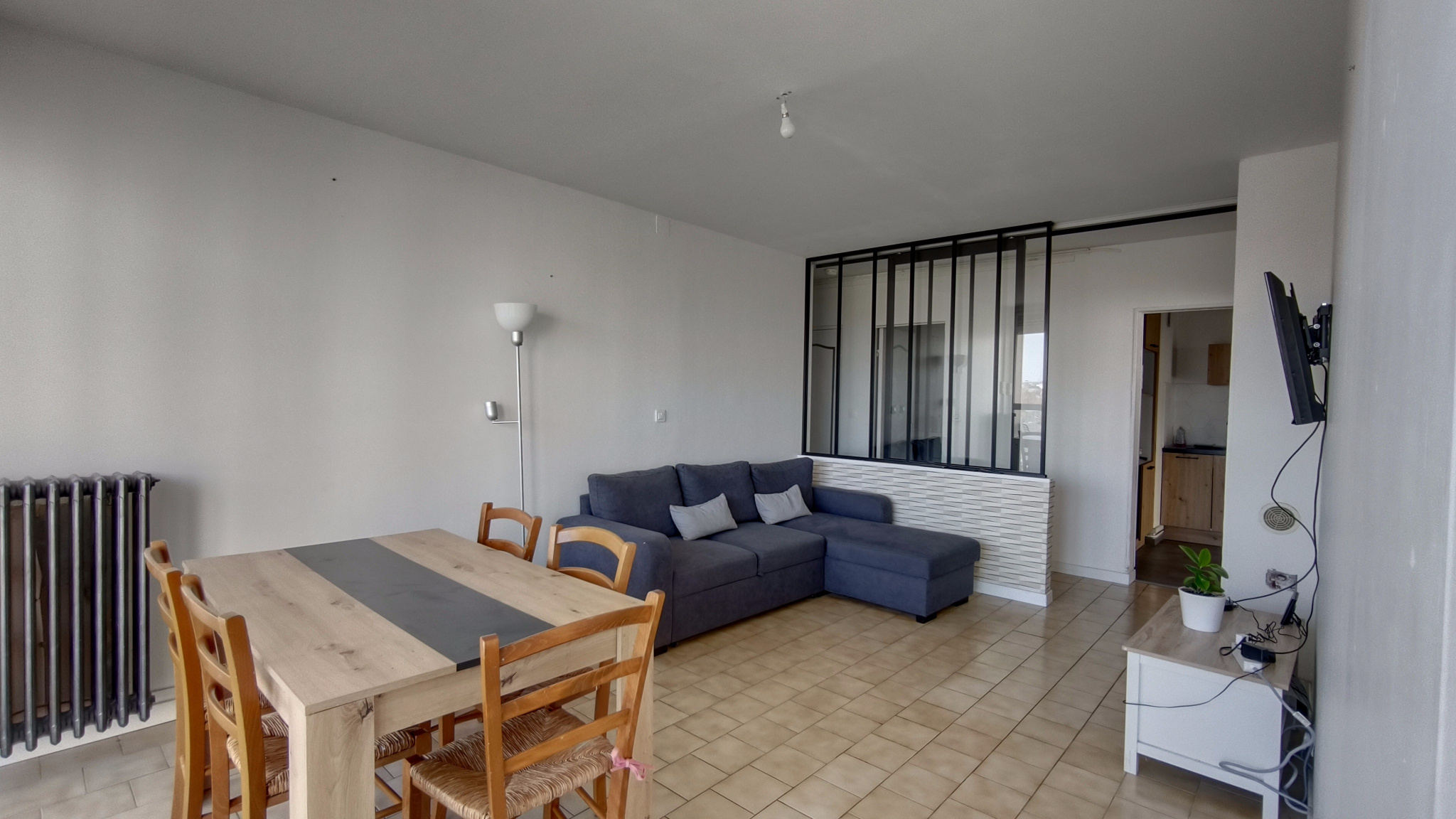 A vendre à Chenove, bel appartement T4 lumineux de 73 m2 avec balcon et cave